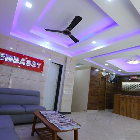 Hotel Embassy 벵갈루루 외부 사진